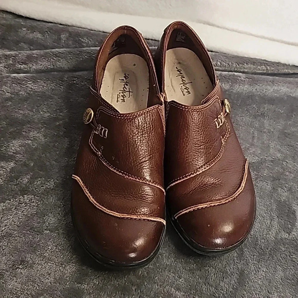 Clarks shoes size 7.5 - Picture 5 of 11